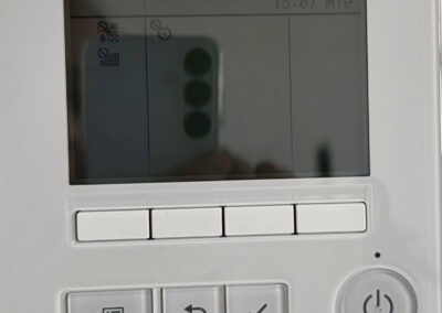 Control Mitsubishi Electric del sistema de climatización VRV híbrido