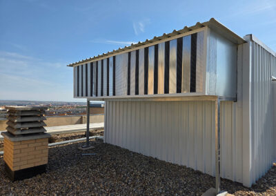 Instalación exterior de climatización del gimnasio Synergym en Zaragoza
